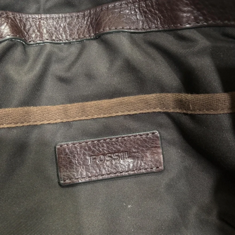 Fossil Defender Messenger Bag Dark Brown Leather Crossbody MBG9037